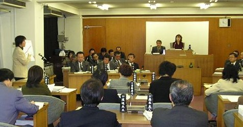 ���j�c��